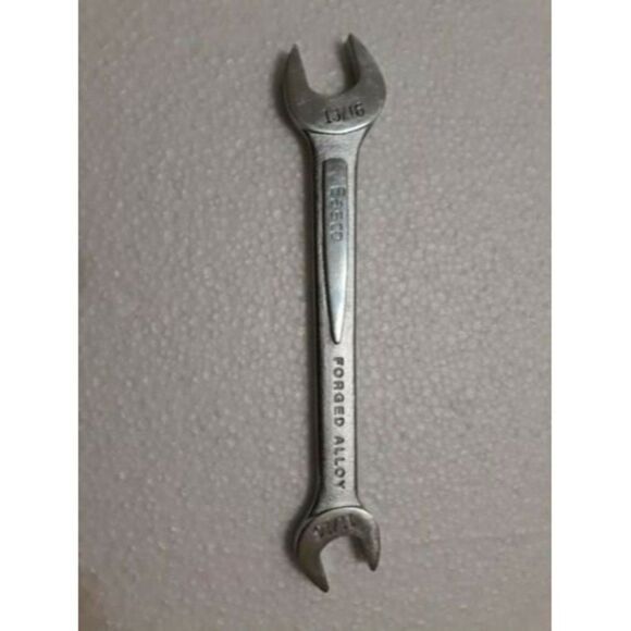 Easco Open End Wrench 11/16" by 13/16" No. 61 126 Forged Alloy Made in USA - Picture 1 of 2